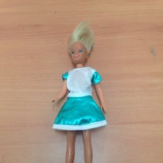 Barbie y Ken: ANTIGUA MUÑECA BARBIE. Lote 194740090