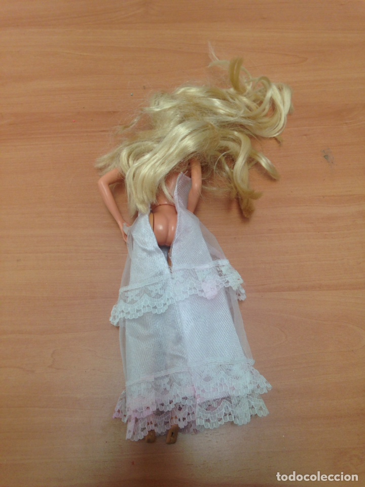Barbie y Ken: ANTIGUA MU&Ntilde;ECA BARBIE - Foto 2
