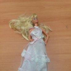 Barbie y Ken: ANTIGUA MUÑECA BARBIE. Lote 194740157