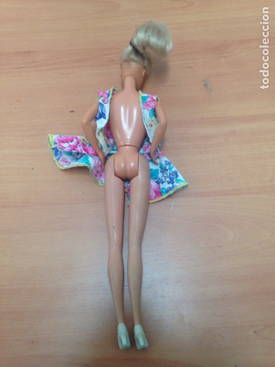 Barbie y Ken: ANTIGUA MU&Ntilde;ECA BARBIE - Foto 2