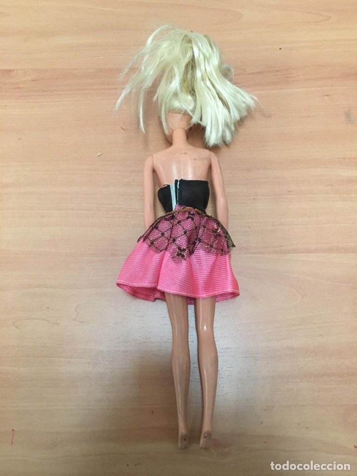 Barbie y Ken: Antigua barbie - Foto 2