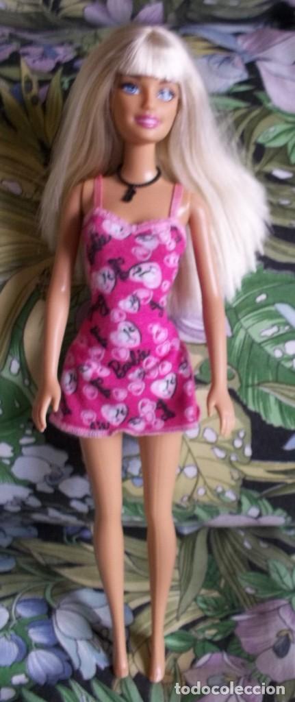 Barbie y Ken: MU&Ntilde;ECA BARBIE CON VESTIDO Y COLLAR - Foto 1