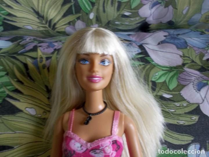 Barbie y Ken: MU&Ntilde;ECA BARBIE CON VESTIDO Y COLLAR - Foto 2