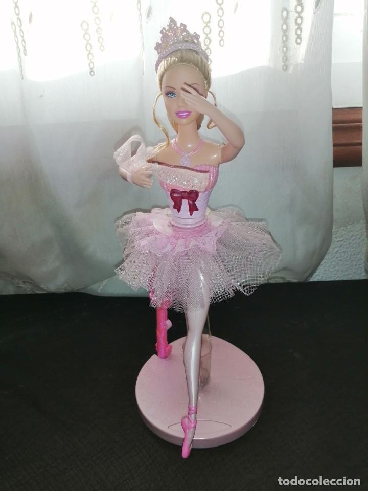 muñeca barbie bailarina gira gira mecanismo luz - Compra venta en  todocoleccion