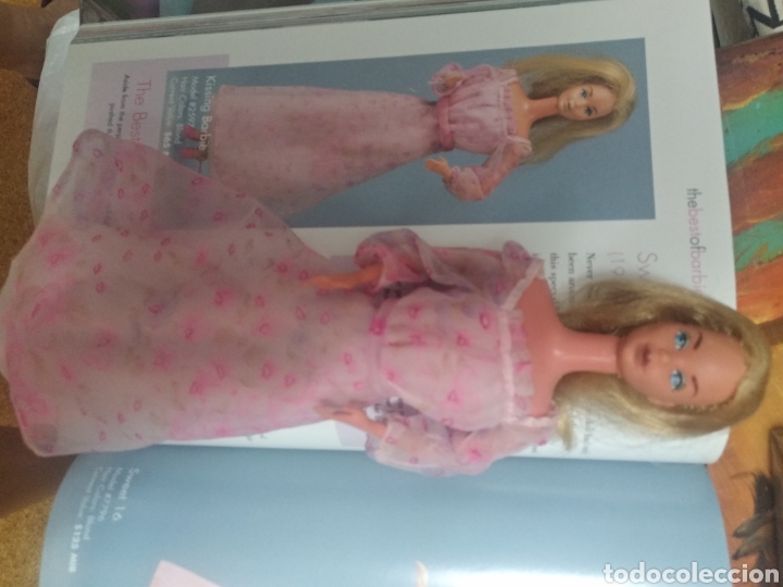 barbie kissing ken without dress