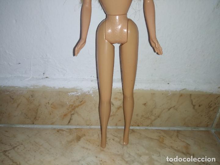 Barbie y Ken: Mu&ntilde;eca Barbie casta&ntilde;a - Foto 6