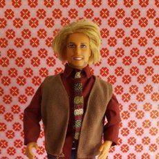 Barbie y Ken: MUÑECO KENT. Lote 207997595