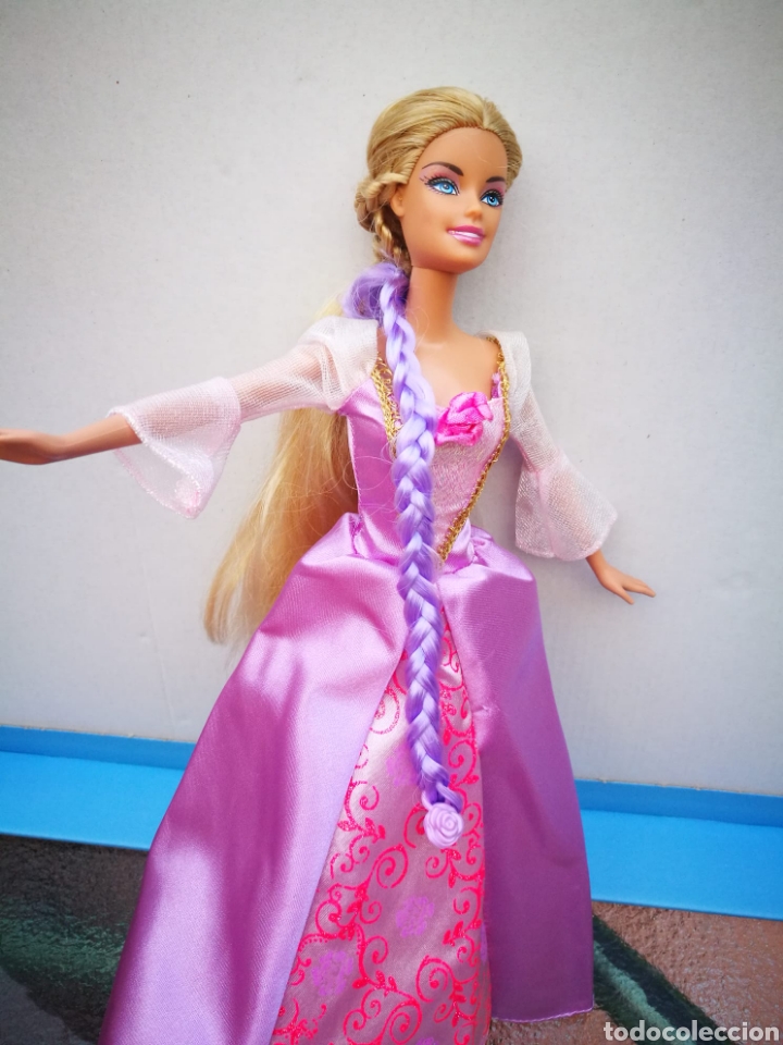 Barbie y Ken: BARBIE PRINCESA RAPUNZEL MATTEL 2009 - Foto 3
