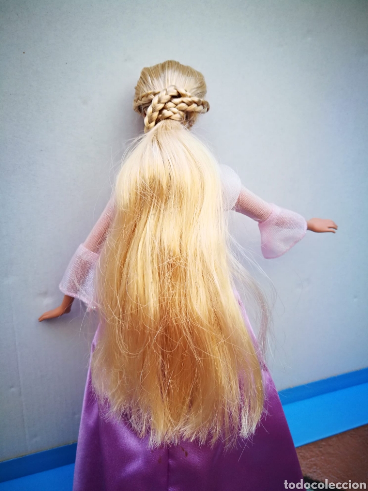 Barbie y Ken: BARBIE PRINCESA RAPUNZEL MATTEL 2009 - Foto 5