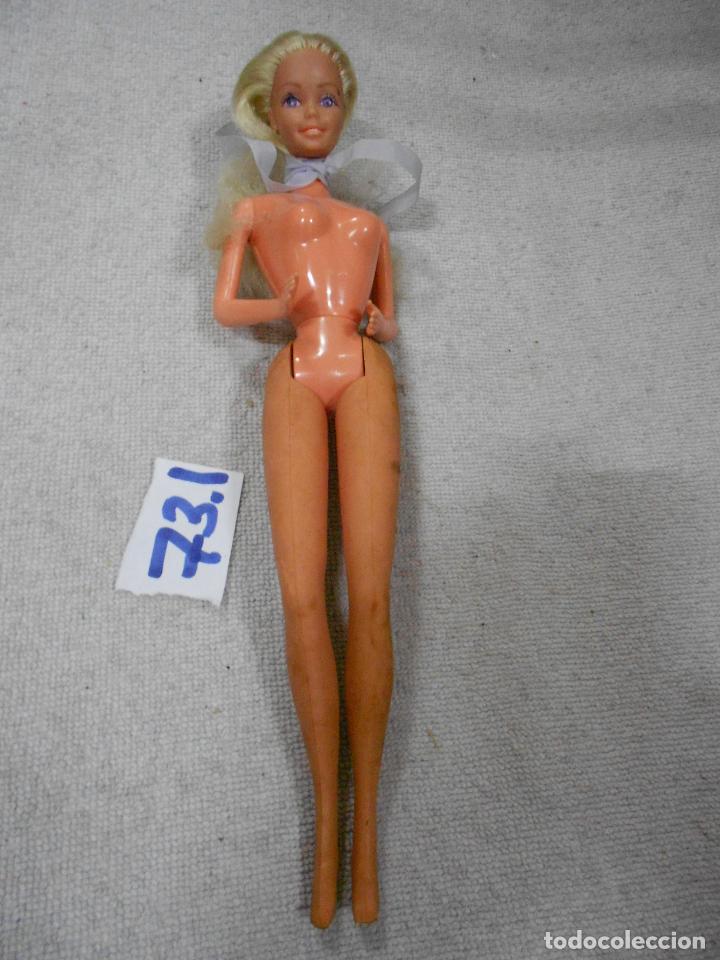 Barbie y Ken: ANTIGUA MU&Ntilde;ECA BARBIE - Foto 1