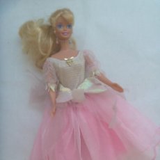 Barbie y Ken: FIGURA DE BARBIE . DETRAS PONE MATTEL INC 1966 CHINA