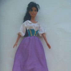 Barbie y Ken: FIGURA DE BARBIE ESMERALDA DEL JOROBADO DE NOTRE DAME. DETRAS PONE MATTEL INC 1993 CHINA. Lote 215869051