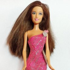 Barbie y Ken: MUÑECA COLECCION BARBIE Nº438 BARBIE FASHIONISTA. Lote 215945750