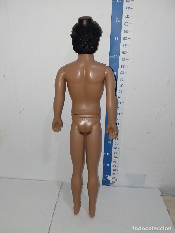 Barbie y Ken: Mu&ntilde;eco Ken Aladdin disney - Foto 4