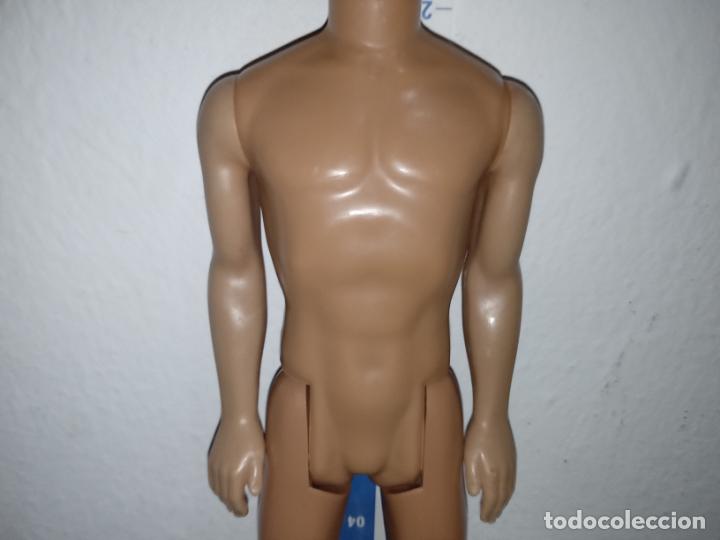 Barbie y Ken: Mu&ntilde;eco Ken Aladdin disney - Foto 3