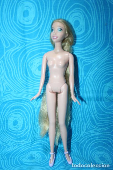 Barbie y Ken: MU&Ntilde;ECA PRINCESA RAPUNZEL DISNEY MATTEL 2009 - Foto 3