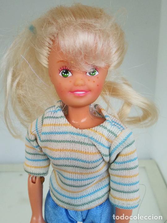 Barbie y Ken: Stacie hermana Barbie - Foto 2