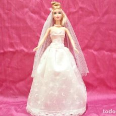 Barbie y Ken: BARBIE VESTIDA DE NOVIA. Lote 242005825