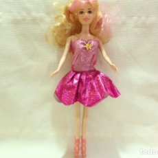 Barbie y Ken: BARBIE FAISON VESTIDA CON UN IMPACTANTE PELO TEÑIDO DE ROSA. Lote 242007180