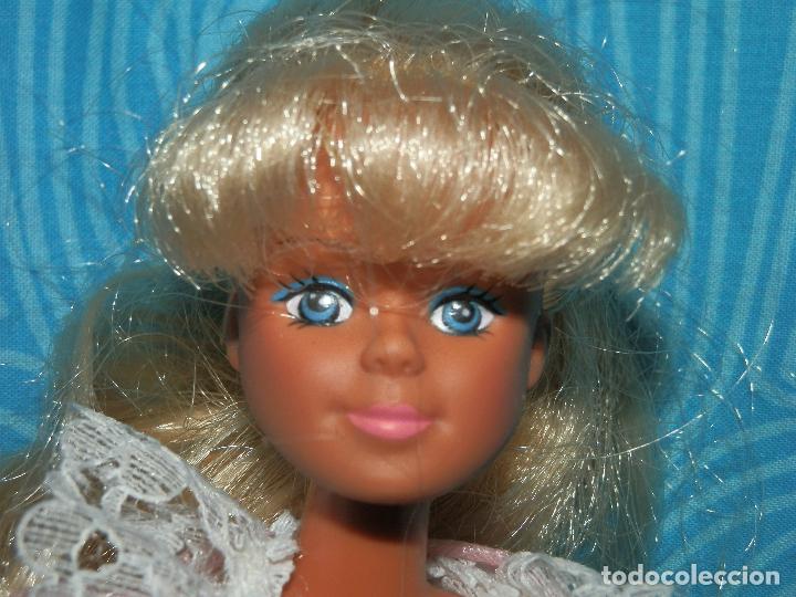 Barbie y Ken: MU&Ntilde;ECA PETRA TIPO BARBIE - Foto 2