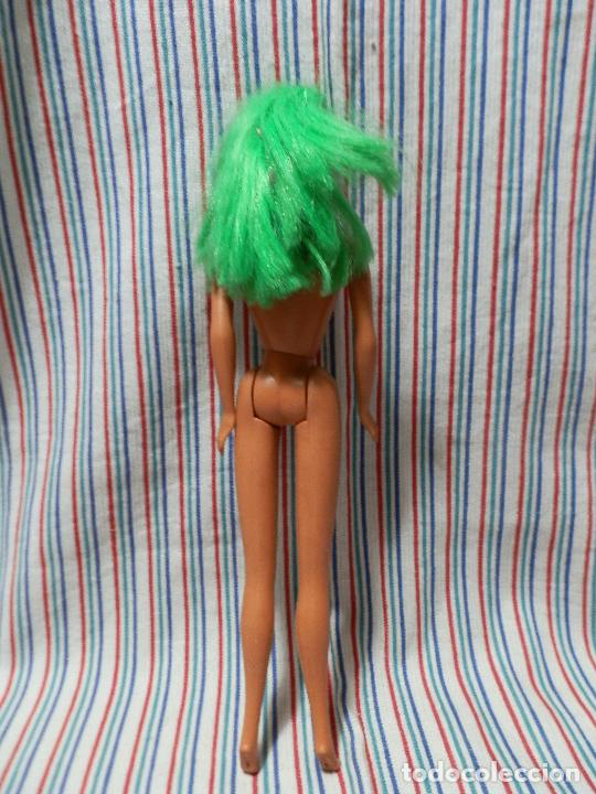 Barbie y Ken: MU&Ntilde;ECA TIPO BARBIE PELO VERDE - Foto 3