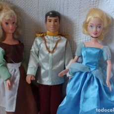 Barbie y Ken: DISNEY, CENICIENTA POBRE Y RICA Y EL PRINCIPE. TAMAÑO BARBIE. Lote 283209918