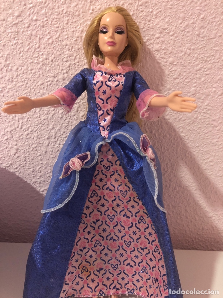 Barbie y Ken: Barbie princesa con su vestido - Foto 5