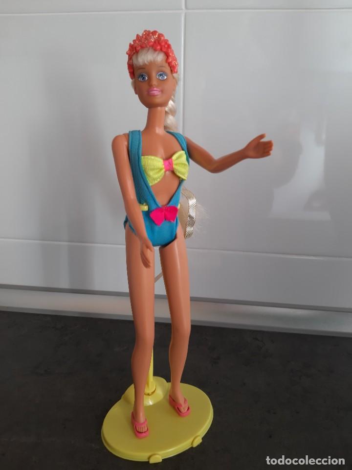 Barbie y Ken: MU&Ntilde;ECA SINDY DE HASBRO A&Ntilde;OS 90 - Foto 1
