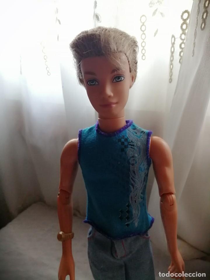 Barbie y Ken: Mu&ntilde;eco de matel - Foto 3