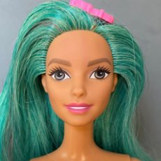 Barbie y Ken: MUÑECA BARBIE SIRENA. Lote 295538948