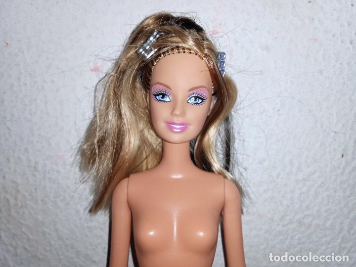 Barbie y Ken: mu&ntilde;eca Barbie con mechas - Foto 1