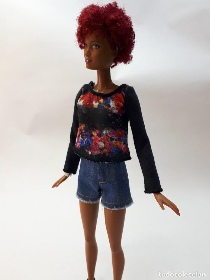Barbie y Ken: Barbie 2011, Mattel. - Foto 5