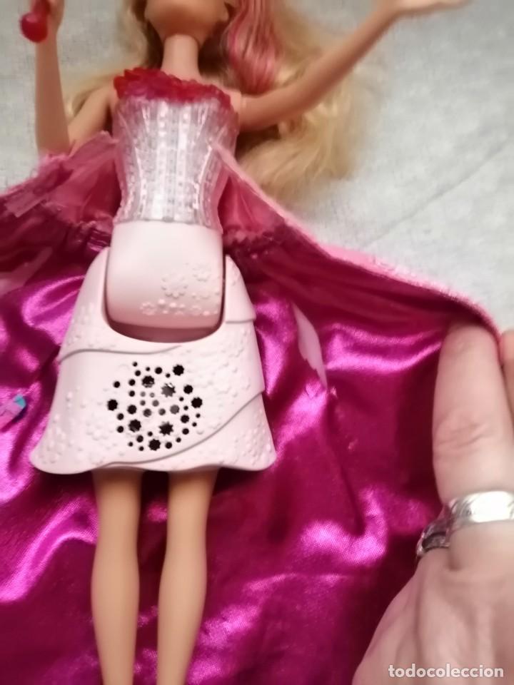 Barbie y Ken: Barbie con luz preciosa - Foto 9