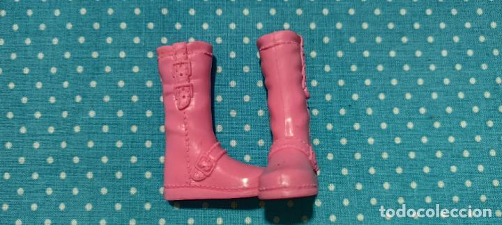 Barbie y Ken: Botas Barbie - Foto 1