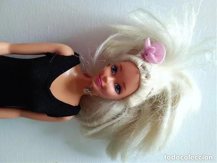 Barbie y Ken: MU&Ntilde;ECA BARBIE A&Ntilde;O 1976 - Foto 2