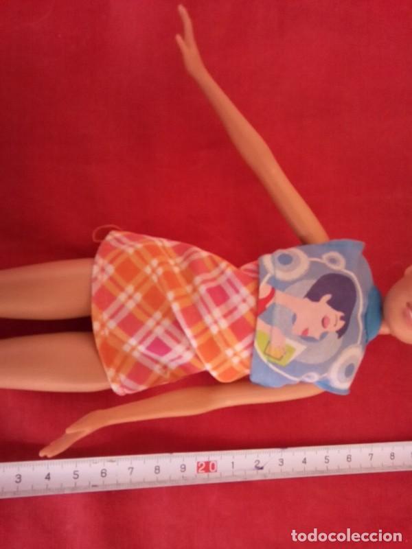 Barbie y Ken: MU&Ntilde;ECA BARBIE DE MATTEL A&Ntilde;O 2006 - Foto 3