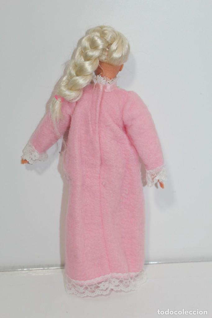 Barbie y Ken: BARBIE DULCES SUE&Ntilde;OS DE MATTEL - A&Ntilde;O 1976 - Foto 2
