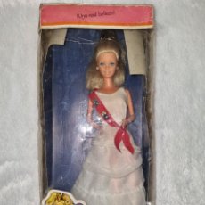 Barbie y Ken: BARBIE PRINCESA CON CAJA. Lote 324795533