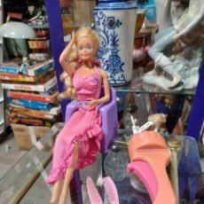 Barbie y Ken: MUÑECA BARBIE TRENZADO MAGICO CON COMPLEMENTOS MARCADA TAIWAN 1966. Lote 332263403