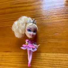 Barbie y Ken: MINI MUÑECA BARBIE. Lote 347030478