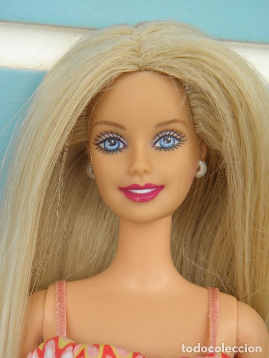 Barbie y Ken: Antigua mu&ntilde;eca Barbie de Mattel - Foto 2