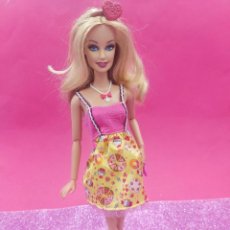 Barbie y Ken: MUÑECA BARBIE RAINBOW WAVE 1.