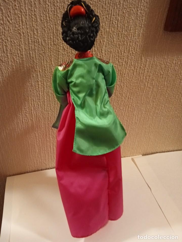 Barbie y Ken: Barbie antigua Princesa de la Corte de Corea - Foto 4