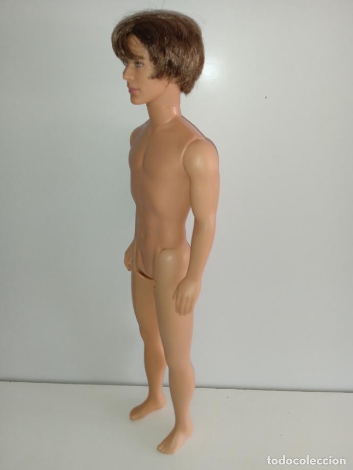 Barbie y Ken: Mu&ntilde;eco Ken con pelo - Foto 7