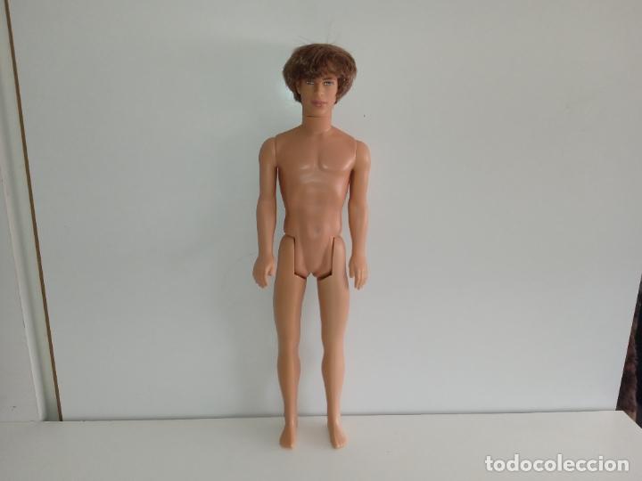 Barbie y Ken: Mu&ntilde;eco Ken con pelo - Foto 8