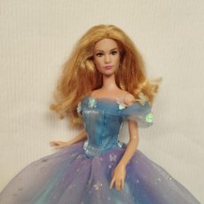 Barbie y Ken: BARBIE CENICIENTA ROYAL BALL 2014 MATTEL. Lote 371887231
