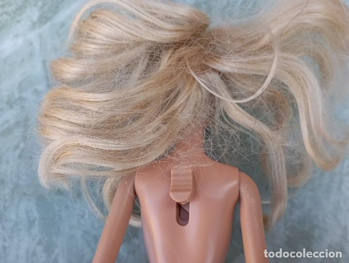 Barbie y Ken: MU&Ntilde;ECA BARBIE DE MATELL - A&Ntilde;O 2010 - Foto 3