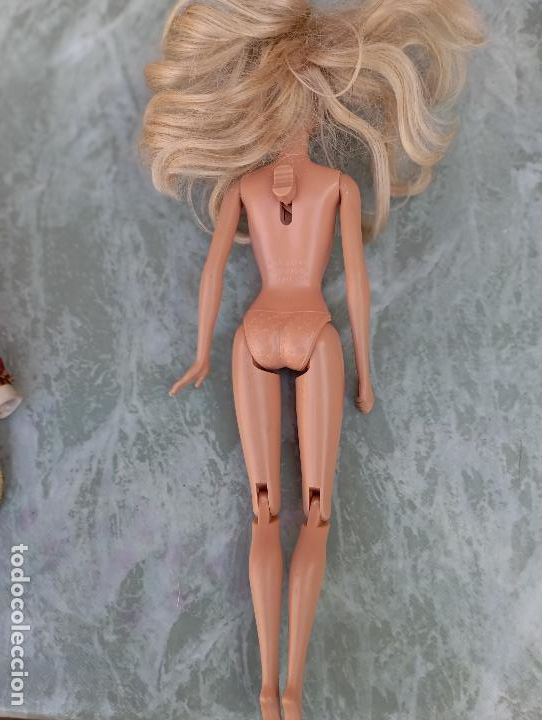 Barbie y Ken: MU&Ntilde;ECA BARBIE DE MATELL - A&Ntilde;O 2010 - Foto 5