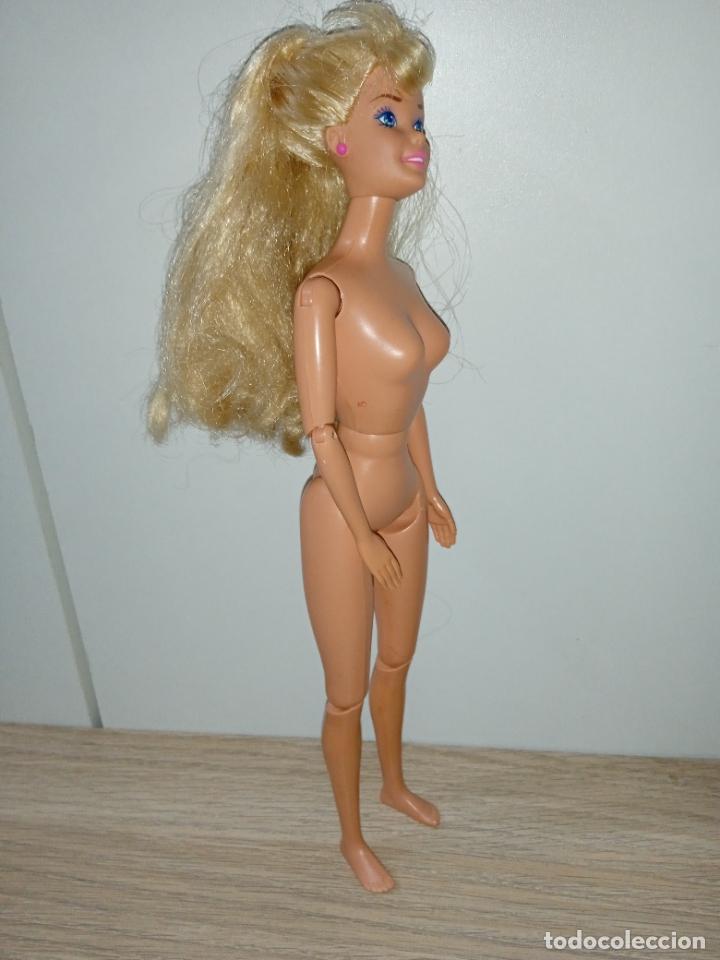 Barbie y Ken: Mu&ntilde;eca Barbie articulada - Foto 7