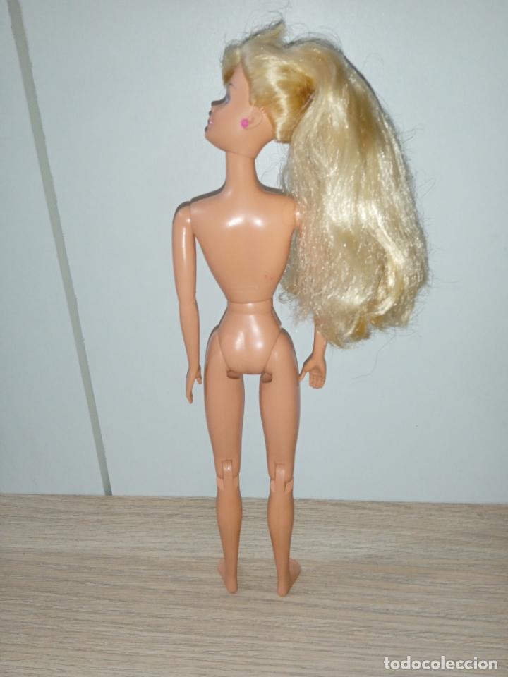 Barbie y Ken: Mu&ntilde;eca Barbie articulada - Foto 9
